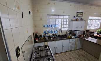 Imagem 7: Oportunidade! Casa em ótima localização, amplo espaço e excelente estrutura!