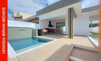 Imagem: Casa nova a 100 m da praia bairro nobre