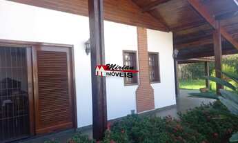 Imagem 3: Ótima Casa Avarandada, Edificada em 3 Lotes, 03 Dts. Amplo quintal - 200 mts a praia