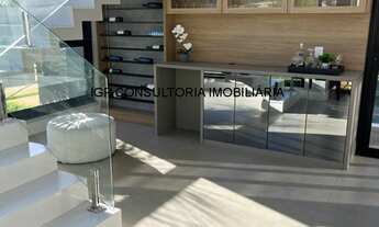 Imagem 2: Casa de luxo em condomínio à venda em Indaiatuba-SP, com 4 quartos, 3 suítes, 3 salas, 8 v