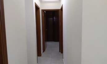 Imagem 2: 3 dormitórios, 1 suítes, 3 banheiro, 2 vagas na garagem, 159M² de Área Construída