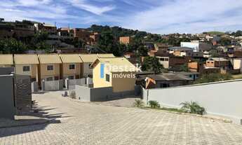 Imagem 4: 2 dormitórios, 1 banheiros, 1 vaga na garagem, 64M² de Área Construída