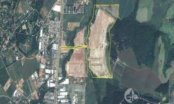 Imagem 2: Vendo excelente área industrial em Cabreúva, bairro Jacaré, com 820 mil m² a R$ 200,00 o m