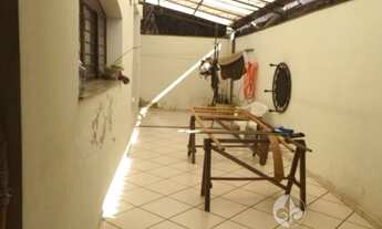 Imagem 2: CASA À VENDA NA VILA RAMI EM JUNDIAÍ - A/C 350 m², sobrado com 04 dormitórios, 05vagas