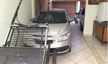 Imagem 3: CASA À VENDA NA VILA RAMI EM JUNDIAÍ - A/C 350 m², sobrado com 04 dormitórios, 05vagas