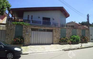 Imagem 3: BELÍSSIMA CASA À VENDA NO JARDIM FLORESTAL EM JUNDIAÍ - A/C 346 m², em terreno de 400 m²