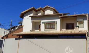 Imagem 2: CASA À VENDA NO CIDADE JARDIM II EM JUNDIAÍ, 192 M² DE A/C - Excelente sobrado com fino ac