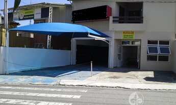 Imagem: OPORTUNIDADE - ALUGO EXCELENTE SALÃO COMERCIAL