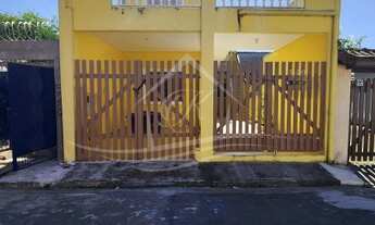 Imagem: SOBRADO A VENDA COM 2 CASAS NO BARRANCO