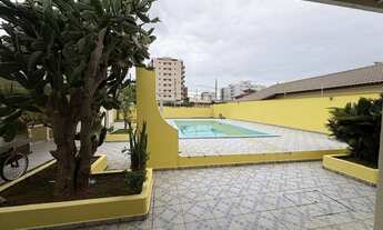 Imagem 4: Casa com piscina, prox a praia