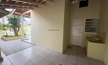 Imagem 3: Casa com piscina, prox a praia