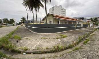 Imagem 5: Casa com piscina, prox a praia