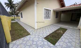 Imagem 1: Casa com piscina, prox a praia