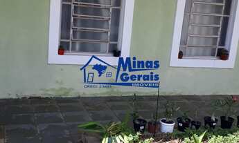 Imagem 2: CASA LOTE INTEIRO NO BOSQUE DOS EUCALIPTOS!! VENDE-SE!!