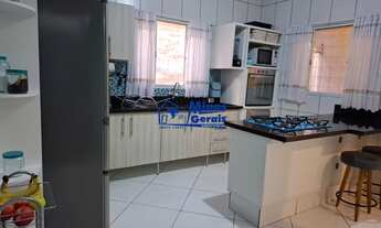 Imagem 4: ÓTIMO SOBRADO PARA VENDA NO PARQUE INTERLAGOS, ZONA SUL DE SÃO JOSÉ DOS CAMPOS!!