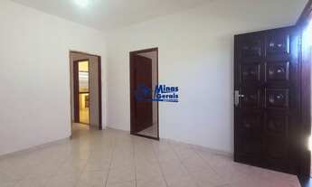 Imagem: Aluguel de Casa com 2 Dormitórios - Bosque