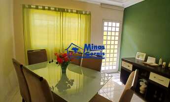 Imagem: LINDA CASA NO JARDIM PORTUGAL, ZONA SUL