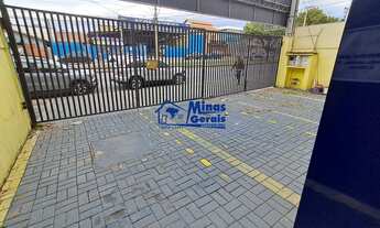 Imagem 2: Ponto comercial com casa para locação no Bosque dos Eucaliptos!!