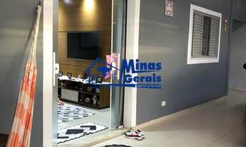 Imagem 4: Casa à venda com 3 dormitórios, cozinha planejada, sala com móveis planejados e área gourm