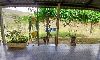 Imagem 4: CHÁCARA À VENDA EM PARAIBUNA/SP - 9,33 HECTARES - COM 3 CASAS, NASCENTE, LAGO E PASTO