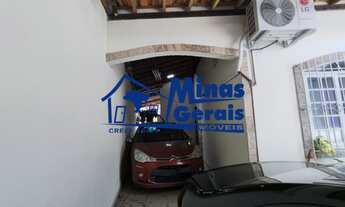 Imagem 3: Casa à Venda no Parque Interlagos com 3 Dormitórios (1 Suíte) e Quintal Amplo