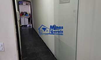 Imagem 6: Casa à Venda no Parque Interlagos com 3 Dormitórios (1 Suíte) e Quintal Amplo