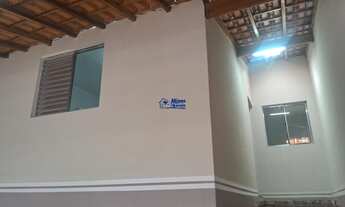 Imagem 2: Casa à Venda - São Leopoldo - 2 Dorms, 2 Banheiros e Garagem, 55m²