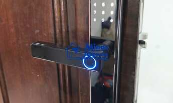 Imagem 7: Casa à Venda no Parque Interlagos com 3 Dormitórios (1 Suíte) e Quintal Amplo