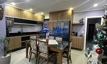 Imagem 1: Sobrado com 3 Dorms, 1 Suíte, Varanda Gourmet e Porcelanato - Pronto para Morar