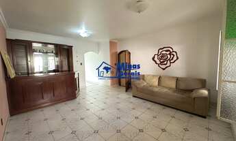 Imagem 3: Casa com Terreno de 300m², Suíte com Banheira e Churrasqueira!!