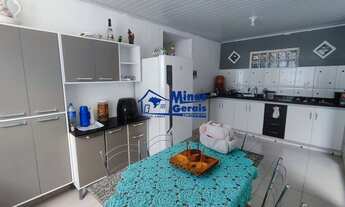 Imagem: Sobrado à Venda com 2 Quartos e Suíte