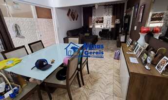 Imagem 2: Oportunidade no Interlagos - Casa com suíte e 2 vagas cobertas