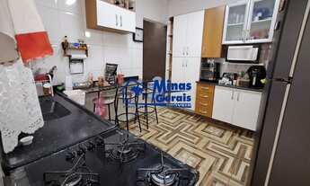 Imagem 5: Oportunidade no Interlagos - Casa com suíte e 2 vagas cobertas