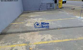 Imagem 4: Ponto com terreno de 250m² para locação no Bosque dos Eucaliptos - com edícula