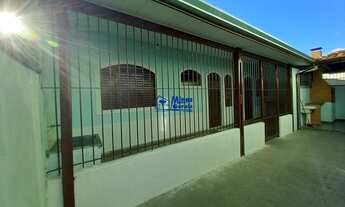 Imagem: Edícula com 1 Dormitório e Garagem Coberta