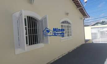 Imagem: Casa à venda em Eugênio de Melo - 3 dorm