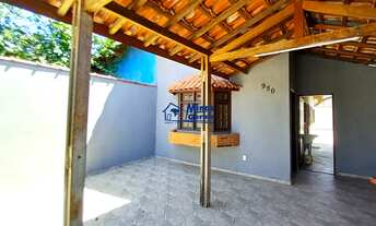 Imagem: Casa à venda com 2 dormitórios (1 suíte)