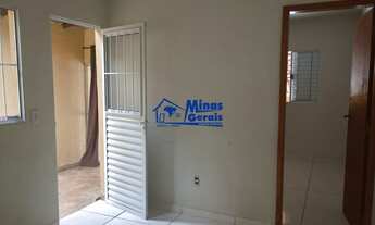 Imagem 4: Casa à venda em Jacareí - 2 dorm (1 suíte), 2 vagas cobertas - aceita financiamento