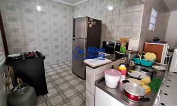 Imagem 4: Casa com edícula e 3 vagas - ideal para morar ou investir!