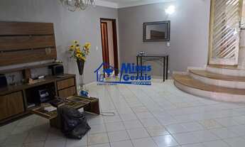 Imagem: Casa com 3 Dorms (2 Suítes)- 2 vagas cobertas