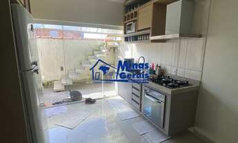 Imagem 7: CASA LINDA NO DOM PEDRO 1º! MARAVILHOSA! TODA REFORMADA! SÃO 3 DORMITÓRIOS, SENDO 1 SUÍTE!