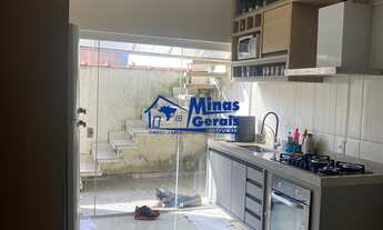 Imagem 2: CASA LINDA NO DOM PEDRO 1º! MARAVILHOSA! TODA REFORMADA! SÃO 3 DORMITÓRIOS, SENDO 1 SUÍTE!