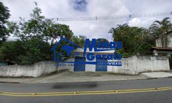 Imagem: 5 dormitórios, 3 suíte, 1 banheiros