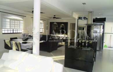 Imagem 2: CASA | CENTRO Casa com 3 dormitórios