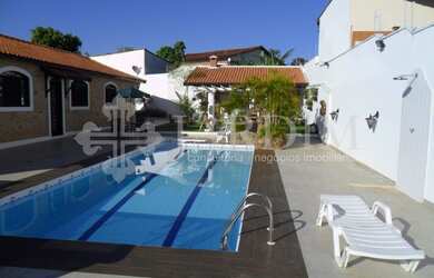 Imagem 6: CASA | CENTRO Casa com 3 dormitórios