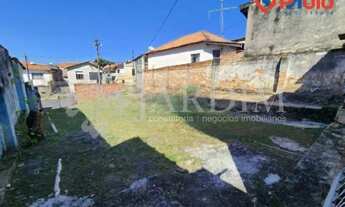 Imagem 2: CASA - TERRENO Casa com 2 dormitórios