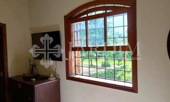 Imagem 2: CASA COM ARQUITERURA DIFERENCIADA