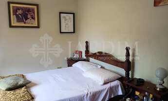 Imagem 4: CASA COM ARQUITERURA DIFERENCIADA