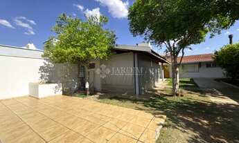 Imagem 4: EDÍCULA Casa com 2 dormitórios