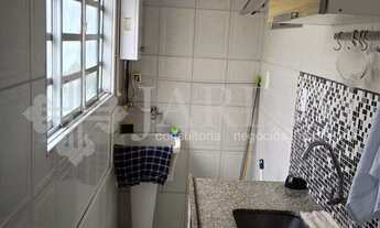 Imagem 2: ECXELENTE LOCALIZAÇÃO, 2 dormitórios, 1 banheiros, 1 vaga na garagem, 47M² de Área Constru